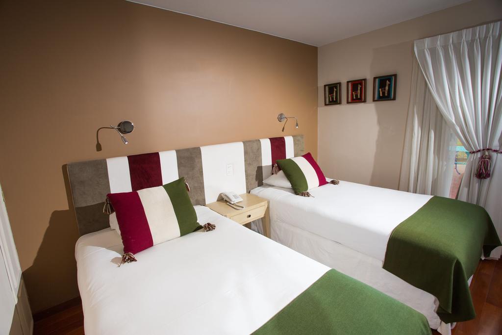 Hotel Rosario Lago Titicaca كوباكابانا المظهر الخارجي الصورة